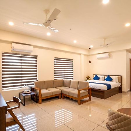 Kumbanad Heritage Hotel Vennikulam Eksteriør bilde