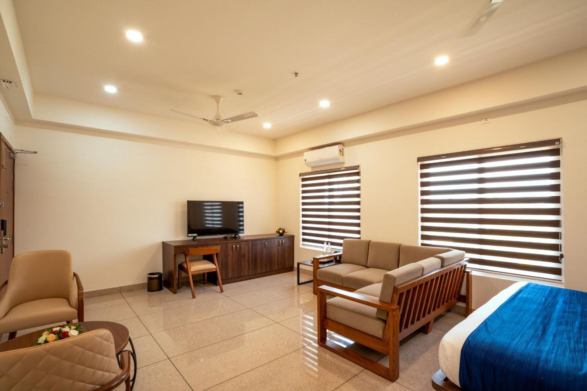 Kumbanad Heritage Hotel Vennikulam Eksteriør bilde