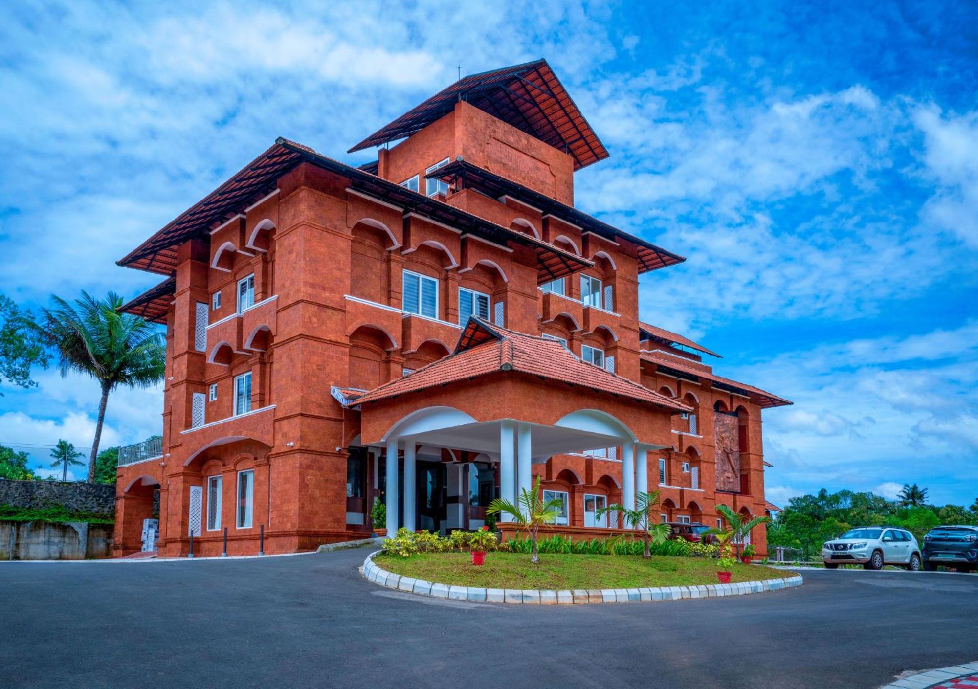 Kumbanad Heritage Hotel Vennikulam Eksteriør bilde